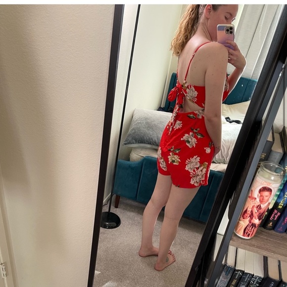 Open back romper - Picture 2 of 5